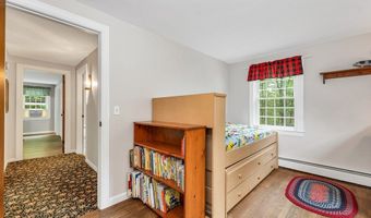 69 King Rd, Bedford, NH 03110