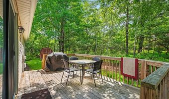 605 N Scenic Dr, Albrightsville, PA 18210