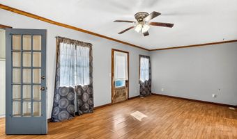 109 W Cline St, Aurora, MO 65605