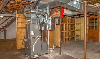 60 S Alhambra Cir, Agawam, MA 01001