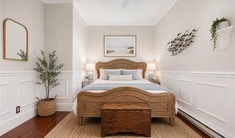 78 Coggeshall Ave 3, Newport, RI 02840