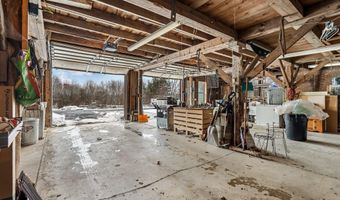 57 Oxford St, Augusta, ME 04330