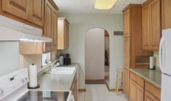 738 W Park St, Albion, NE 68620
