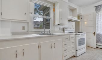 15 Snow Park, Bath, ME 04530