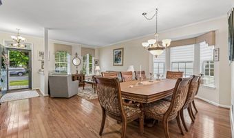 6 S Point Blvd, Barnegat, NJ 08005