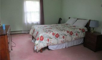 150 Prospect St, Lincoln, RI 02838