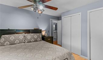 21 High Service Ave, North Providence, RI 02911