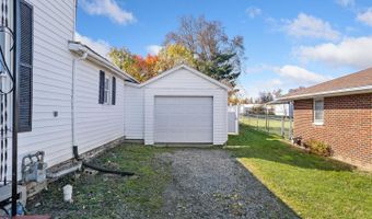 305 Broadway St, Blanchester, OH 45107