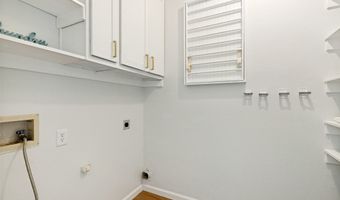 712 Rolling Hills Dr, Allen, TX 75002