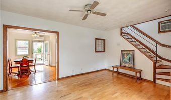 37 Denver Ave, Cranston, RI 02905