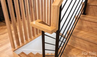 190 Rumbough Pl, Asheville, NC 28806