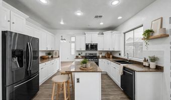 12175 W CHASE Ln, Avondale, AZ 85323