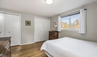 2388 Nixon Rd, Ann Arbor, MI 48105