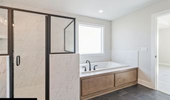 504 NE 59th St, Ankeny, IA 50021