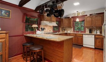 1515 South Rd, East Greenwich, RI 02818