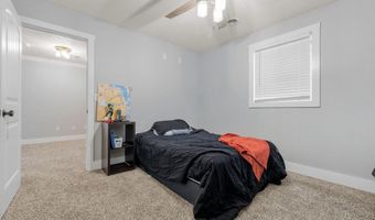 1019 Daniels St, Aurora, MO 65605
