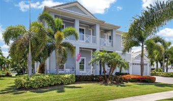 825 MANNS HARBOR Dr, Apollo Beach, FL 33572