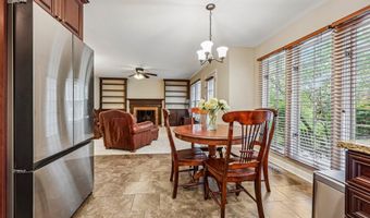 21341 THIMBLEWEED Ct, Ashburn, VA 20147