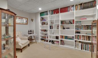 241 Wild Turkey Rdg, Ball Ground, GA 30107