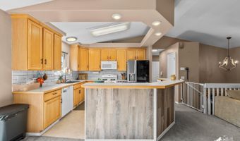 8688 Little Brook Cir, Anchorage, AK 99507
