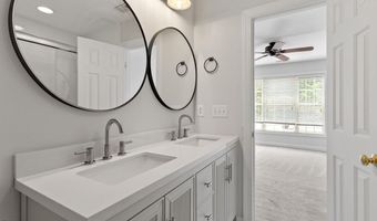 1505 Poets Glade Dr, Apex, NC 27523