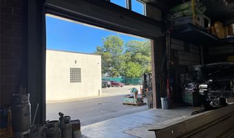 21 Deforest St, Amityville, NY 11701