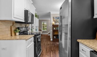 288 Autumn Gold Dr, Boiling Springs, SC 29316