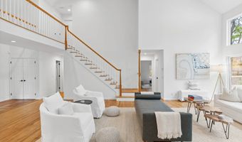 23 Laurel Hill Ln, Amagansett, NY 11930