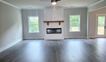 195 Silvercrest 62, Acworth, GA 30101