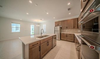 1414 RIDGEBACK Ln, Apopka, FL 32703