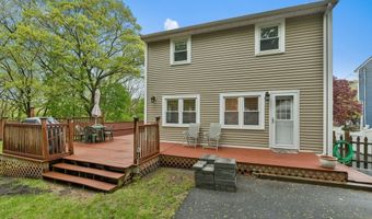 122 Thompson St, Boston, MA 02136