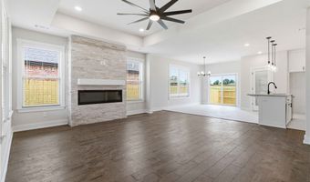 6704 Orange Ave, Bentonville, AR 72713