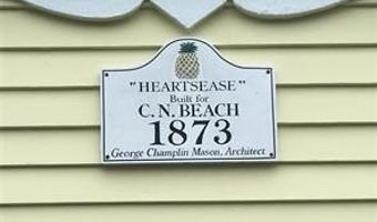 45 Ayrault Ave 8, Newport, RI 02840