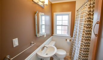 3116 Burton St, Alton, IL 62002