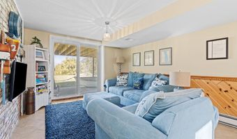11256 SE Torch Lake Dr, Alden, MI 49612