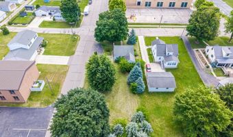 208 Chestnut St, Avilla, IN 46710