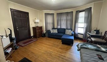 16 Walter St, Bangor, ME 04401