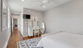 37 Trolly Farm Way, Falmouth, ME 04105