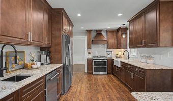 1001 Lantern Light Ct, Apex, NC 27502