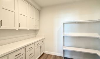 11 Palm Via, Anaheim, CA 92801