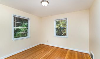 5852 LOWELL Ave, Alexandria, VA 22312