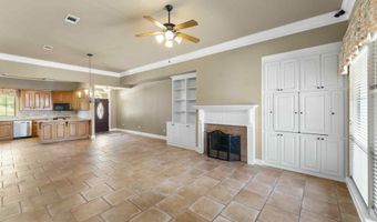 9134 Oxford Place Dr, Baton Rouge, LA 70809