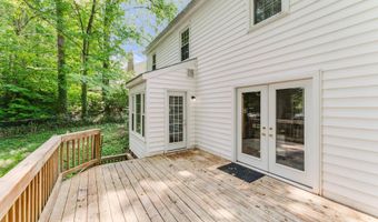 9103 BRAMBLE Pl, Annandale, VA 22003