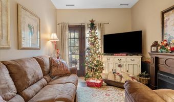 1670 Church St, Appomattox, VA 24522