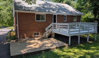 3601 CREST Dr, Annandale, VA 22003