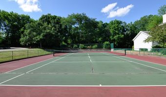 4471 Hillside Ct, Ann Arbor, MI 48105