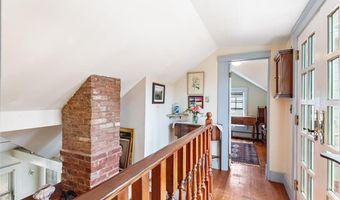 74 Third St, Newport, RI 02840