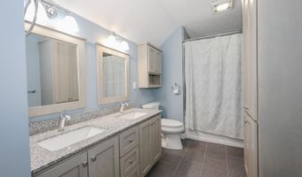11 Mountain Rd, Bedford, NH 03110