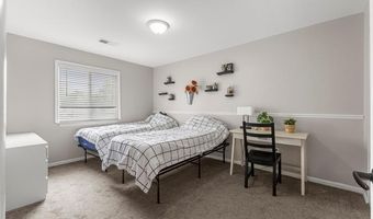 10033 ALLEN POINTE Dr, Allen Park, MI 48101