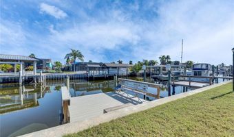 1025 APOLLO BEACH Blvd 1, Apollo Beach, FL 33572